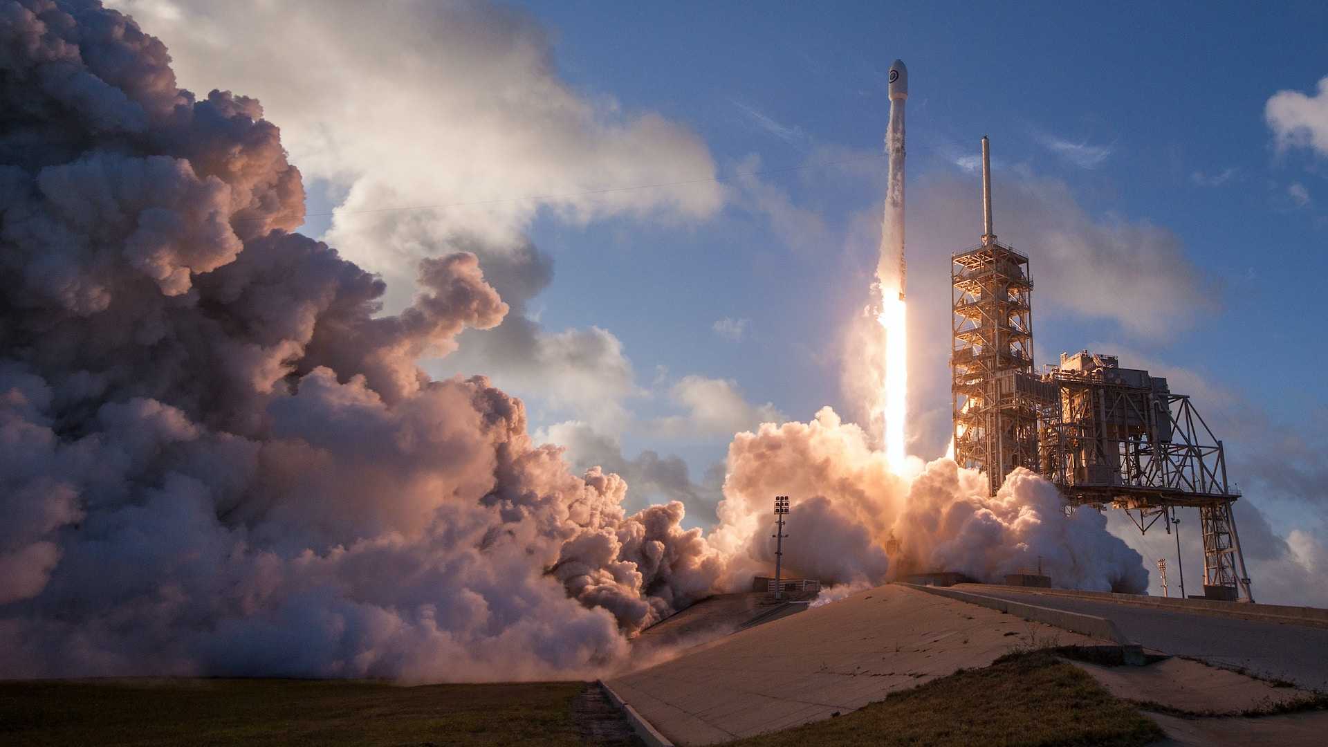アイキャッチ画像 (Rocket Loaderを使うとダークモードがちらつく)